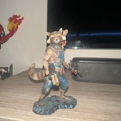 Rocket/Groot Guardians Of The Galaxy 2 1/8 Statue