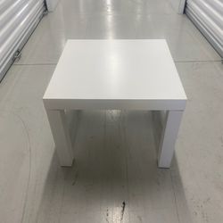 White End Table 