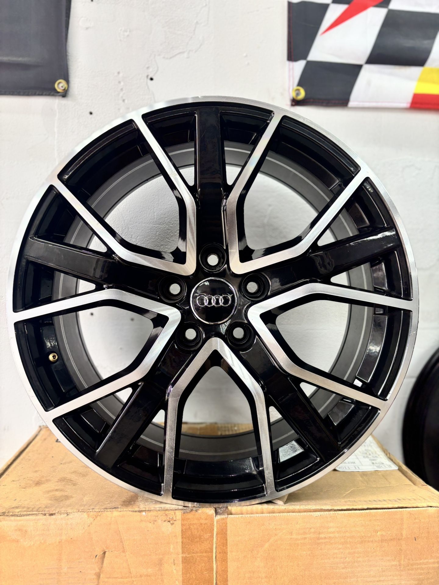 Audi 18x8” Black Machine Sport Wheels – SET 4