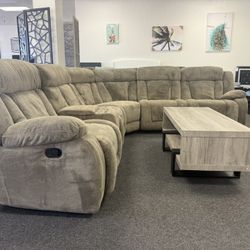 Reclining Sectional 