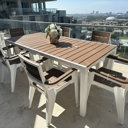 LIKE NEW - outdoor furniture