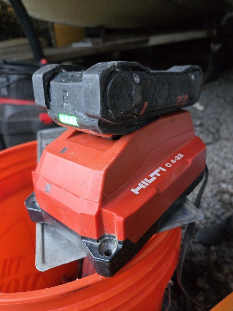 Hilti C-4-22 Charger and B-22 Battery