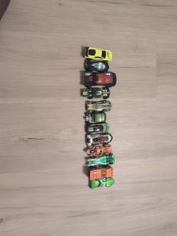 Assortment of hot wheels cars