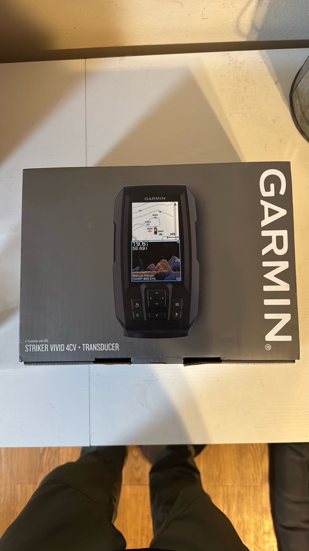 Garmin Striker Vivid 4cv + Transducer Fish Finder