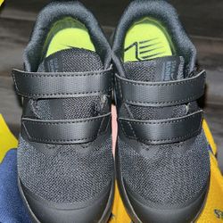 Boys Nike Shoes 