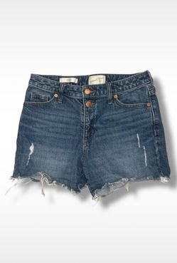 Universal Threads Vintage Midi Distressed Frayed Hem Demin Shorts size O/25R