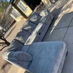 Gray  L-Shaped Sectional with Left Arm Facing Corner Chaise