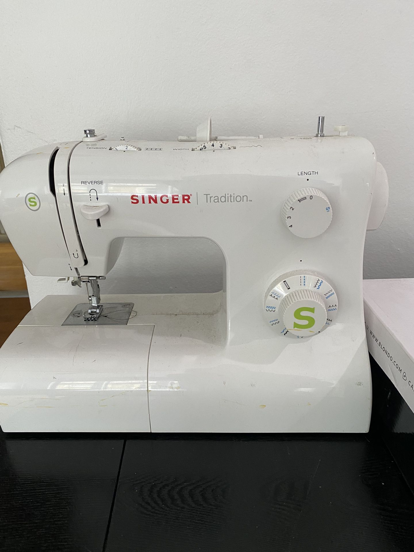 Singer Sewing Machine