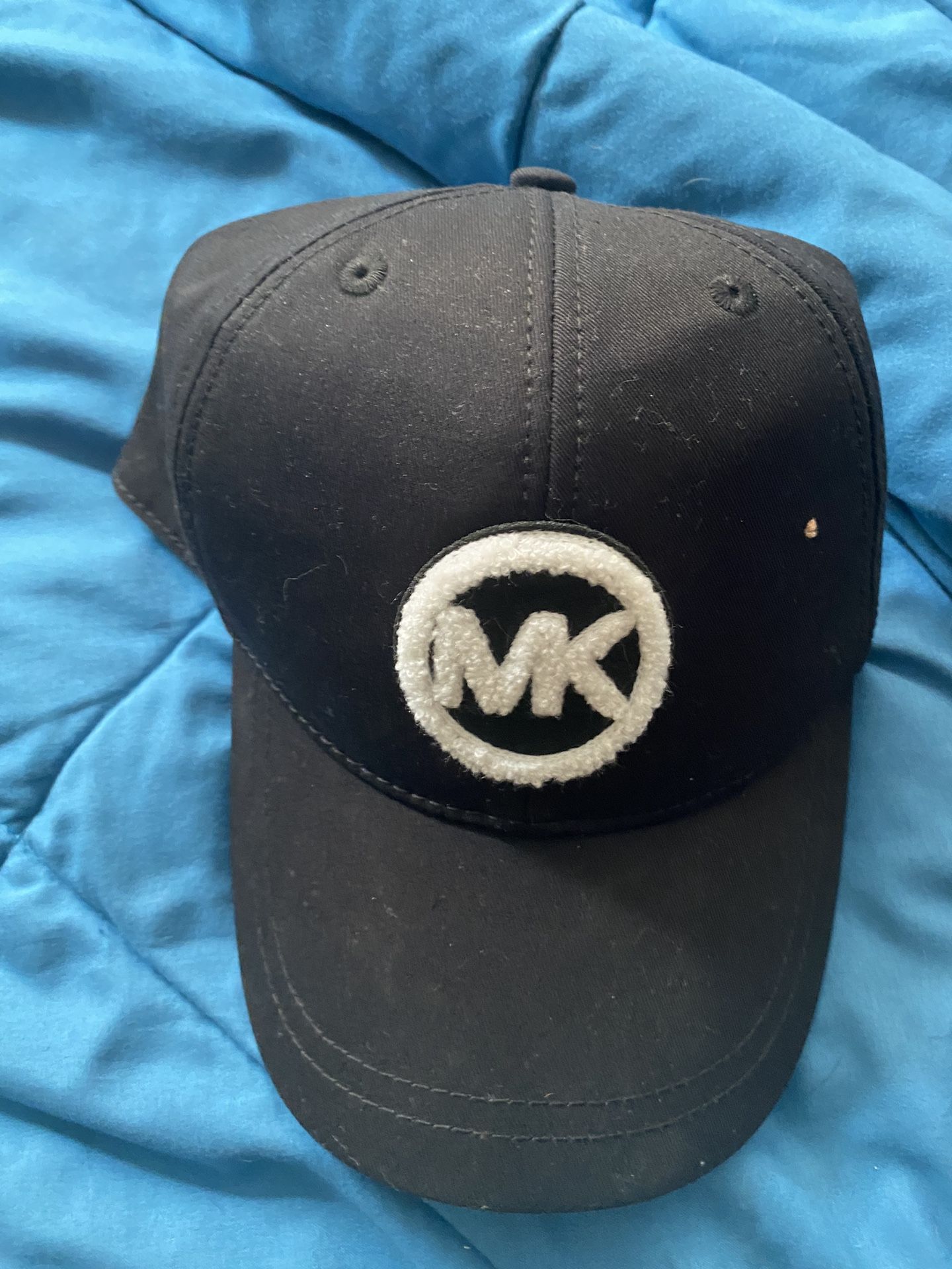 Black NEW Michael Kors Hat