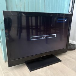 32” Emerson TV No Remote
