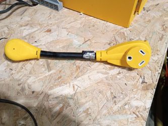 RV 30-Amp Power Adapter Dogbone