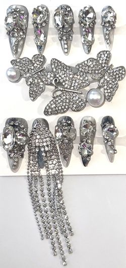 Luxury Press On Nails Size Medium 