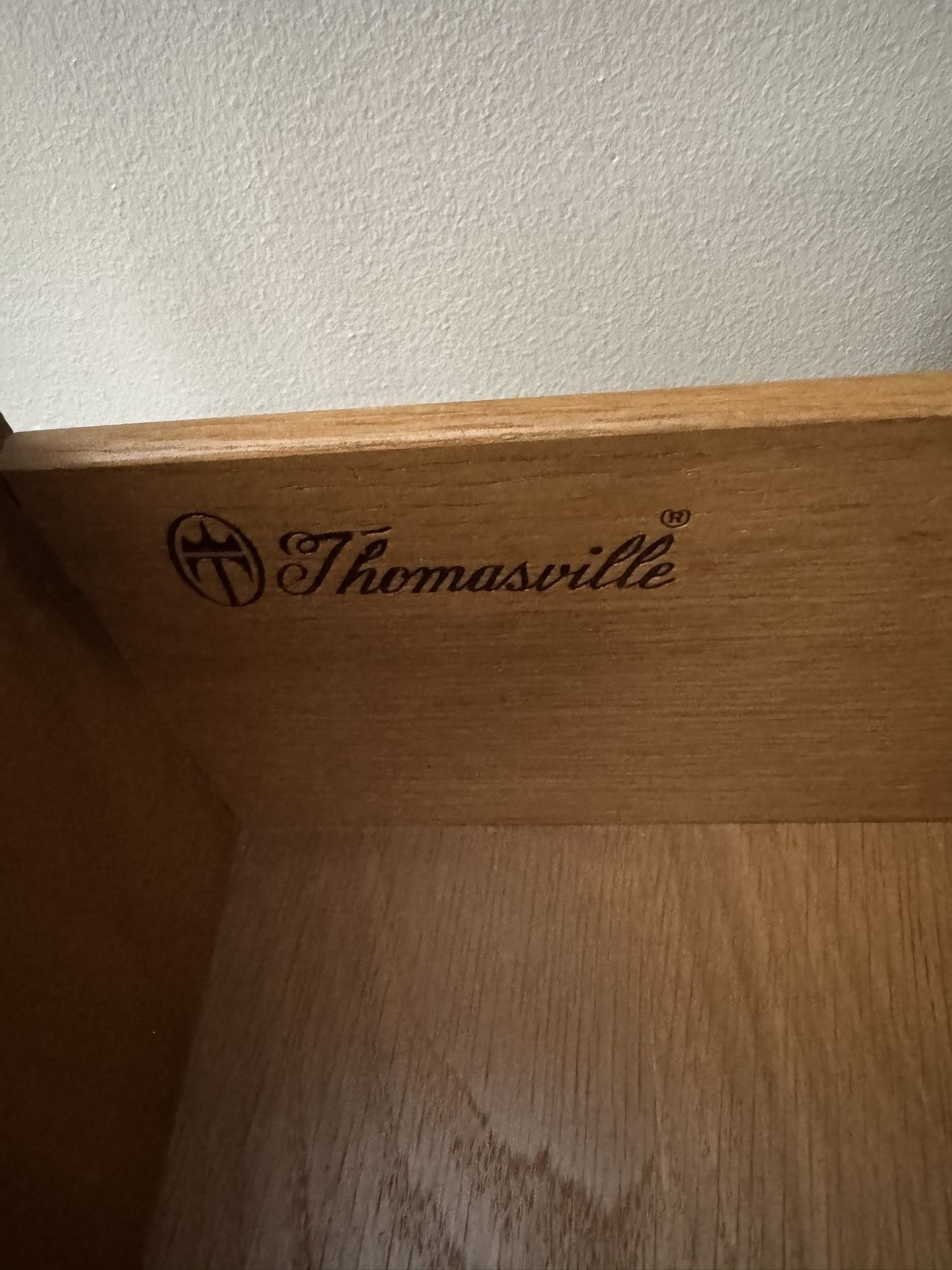 Vintage Furniture Dresser
