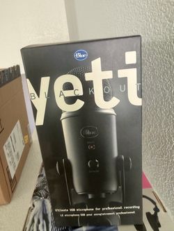 Blue Yeti Blackout Professional Microphone