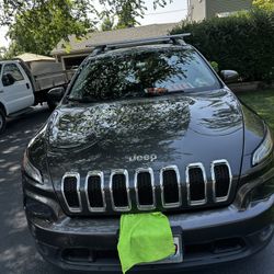2017 Jeep Cherokee