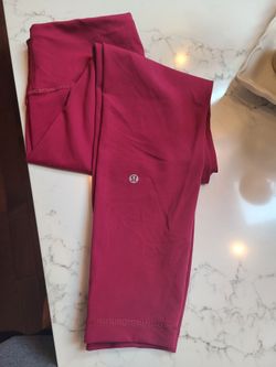 Lululemon Wunder Train Legging