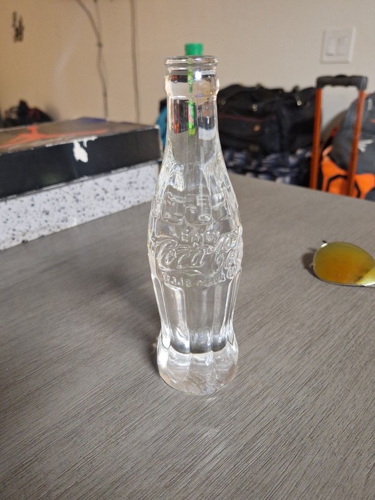Rare Solid Clear Glass Coca-cola Bottle Collectible 6 Oz.bottle