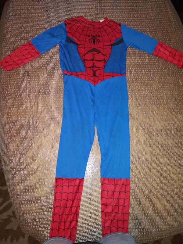 SpiderMan Halloween Costume for Sale in Campbell, OH OfferUp