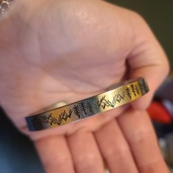 Mountains Are Calling Bracelet