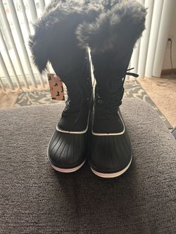 Brand New Winter Boots
