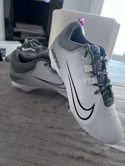 Nike renew Hyperdiamond 4