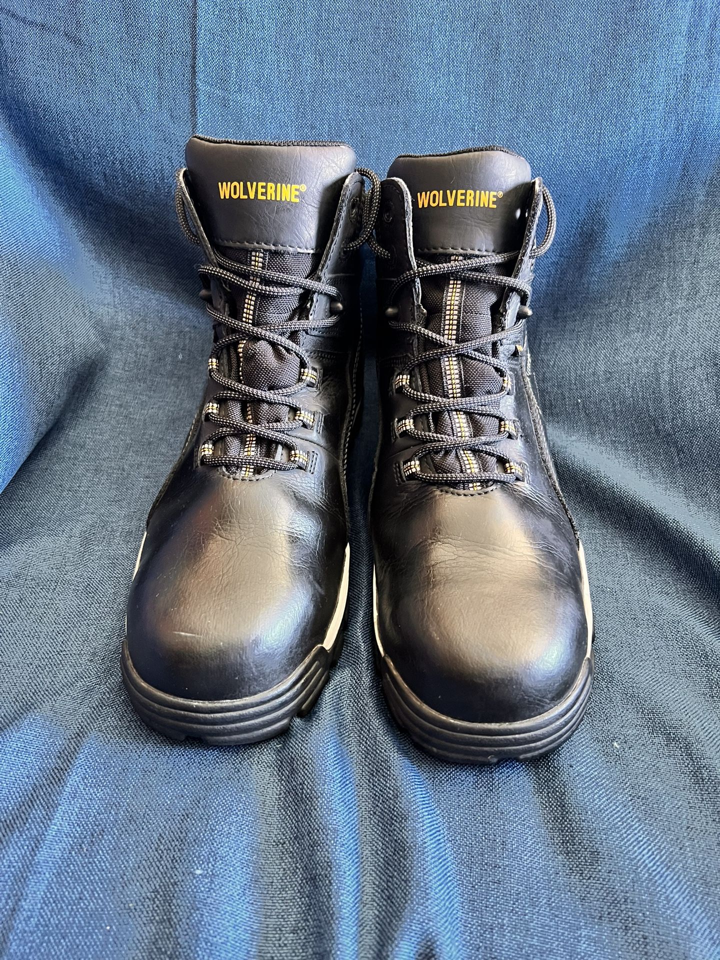Size 11 wolverine Men main image 3