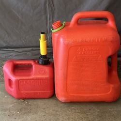 Scepter 5 Gallon & Blitz 1 Gallon Gas Cans