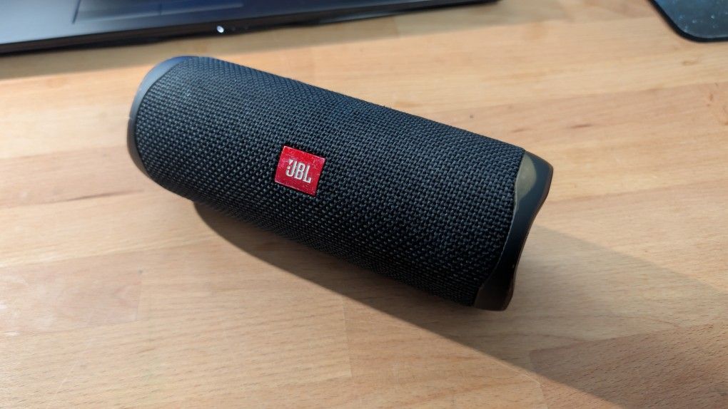 JBL Flip 5 Bluetooth Speaker Portable 
