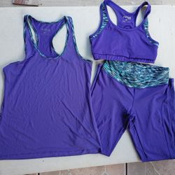 Women's Work Out Clothes
