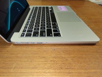 Fixed Price: Apple MacBook Pro 13