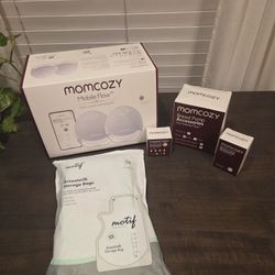 (NIB) MomCozy Mobile Flow Hands Free Breast Pumps (NIB)