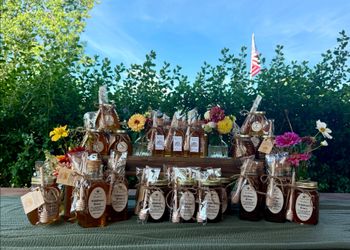 Pure local honey