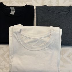 T-Shirt Bundle.   (6)