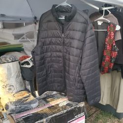 Amazon  Essentias Size  XL  I ASK  $8.00