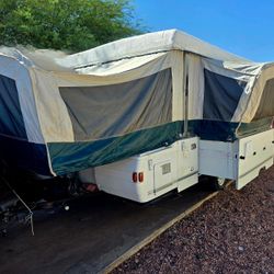 1999 RV Pop Up Camper