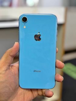 iPhone XR 64GB Unlocked like new - Under warranty | FlexEmarket Holidays Sale!