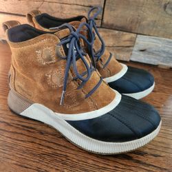 Sorel Ankle Duck Boots Boys Size 4