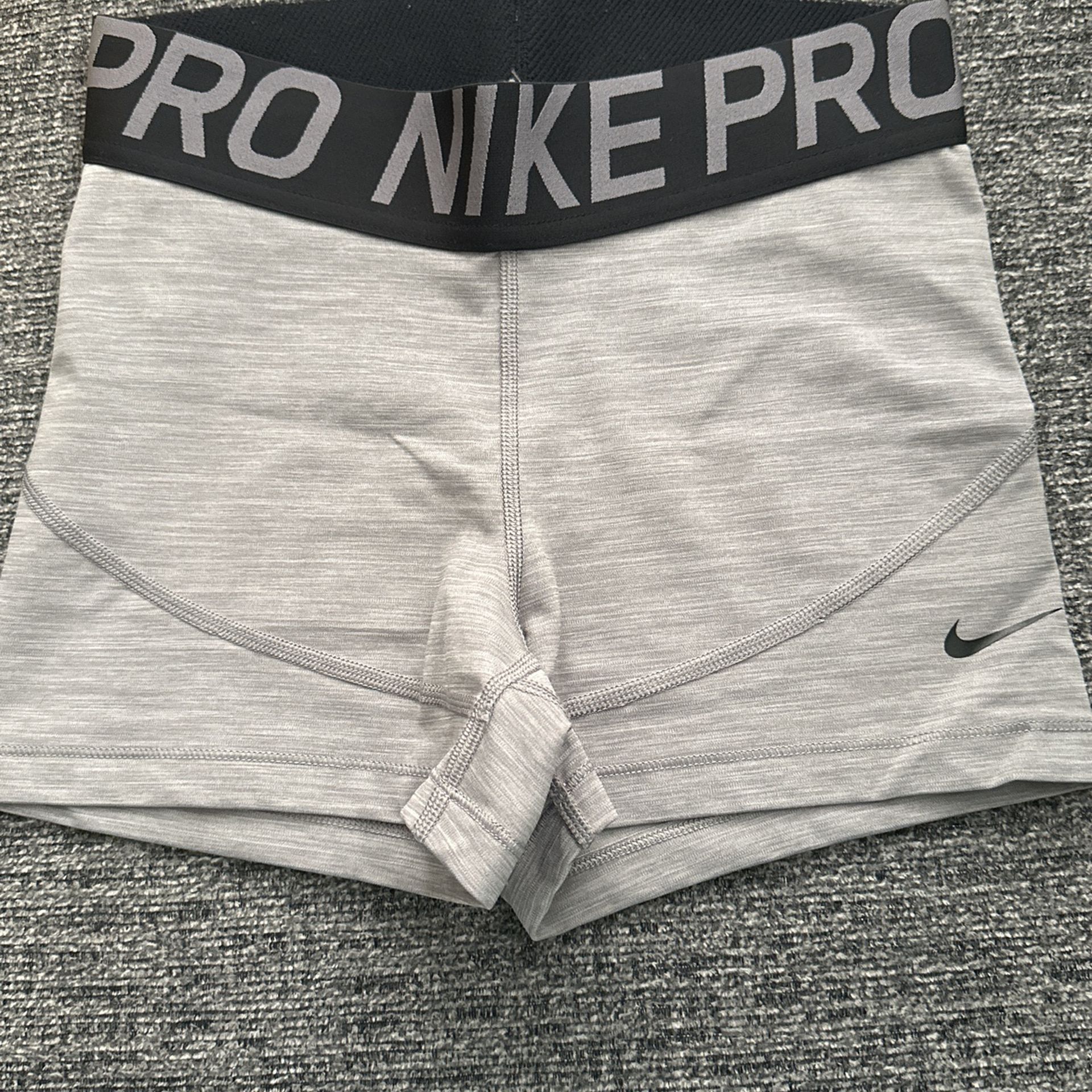 Nike Pro Small