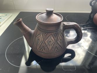  Pottery Tea Pot with Lid and Handle