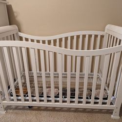 Dream On Me 7 In 1 Convertible Crib 