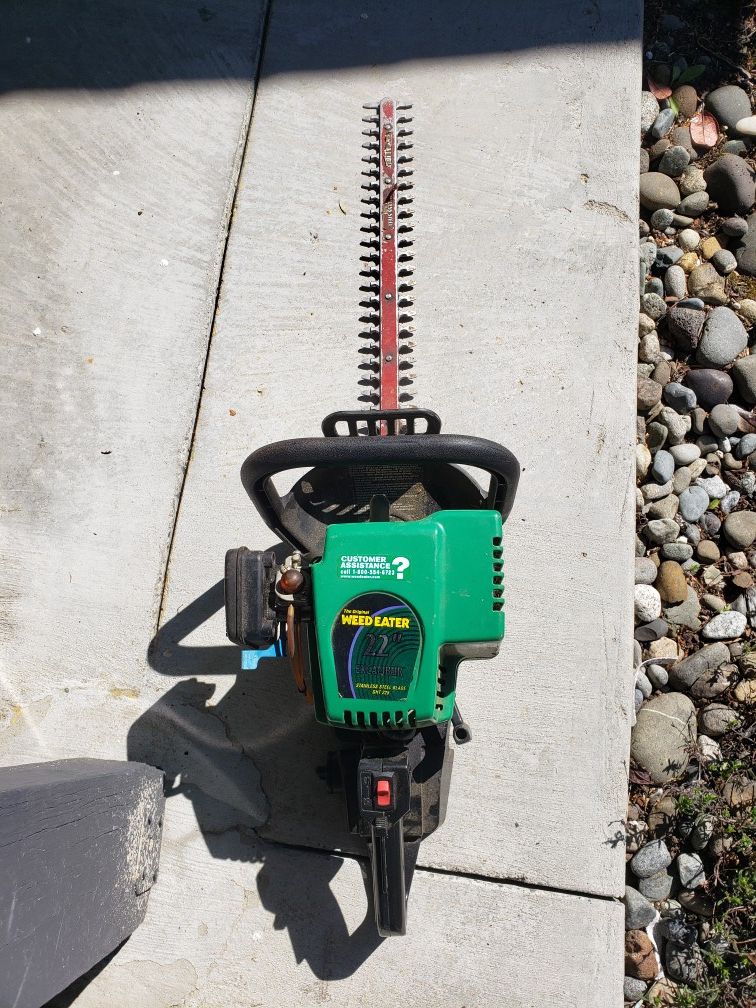 Weed eater 22" Excalibur trimmer for Sale in Bremerton, WA OfferUp