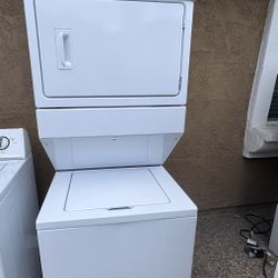 Whirlpool Washer Dryer 