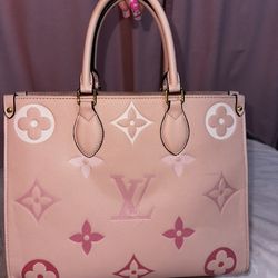 LV on the go bag