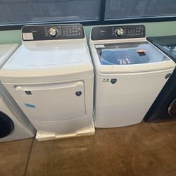 Midea washing machine and gas dryer