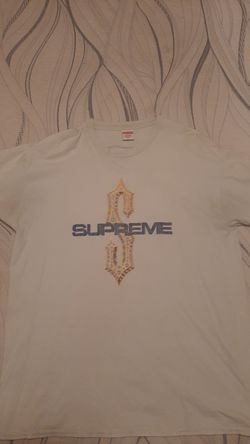 Supreme tee