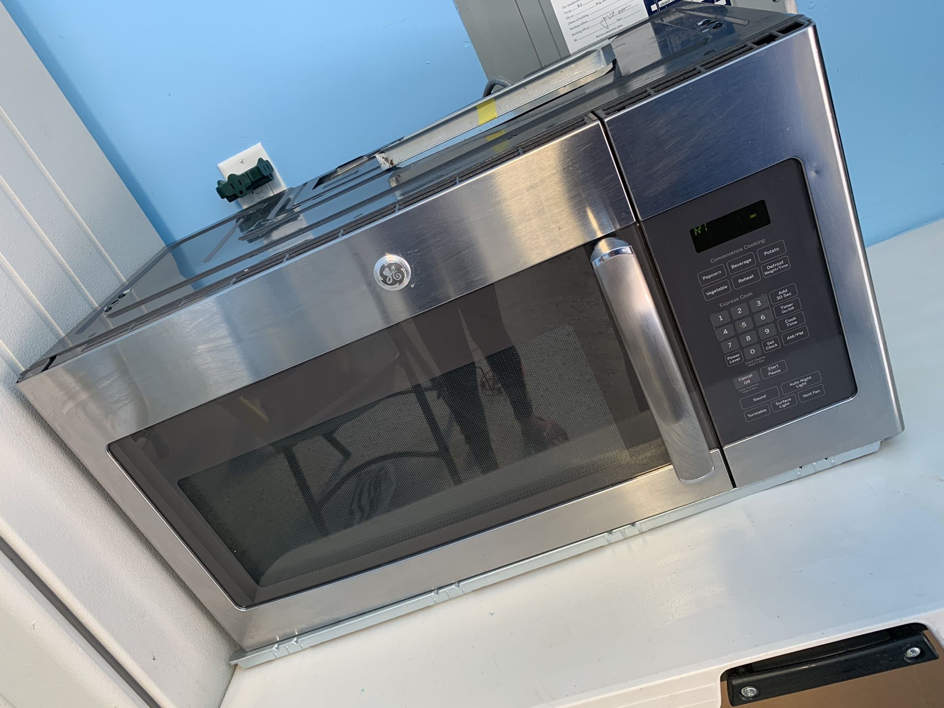Microwave