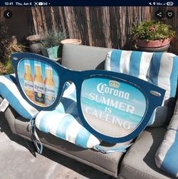 Vintage Corona Decoration