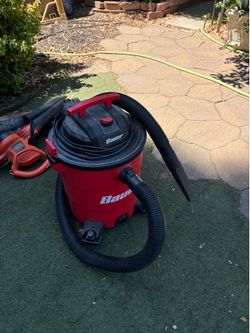 Bauer Shop Vac