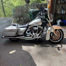 2010 Harley Davidson Street Glide