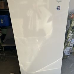  Whirlpool Upright Freezer – Clean & Works Great!